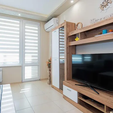 Lazur Delight Apartment Burgas City